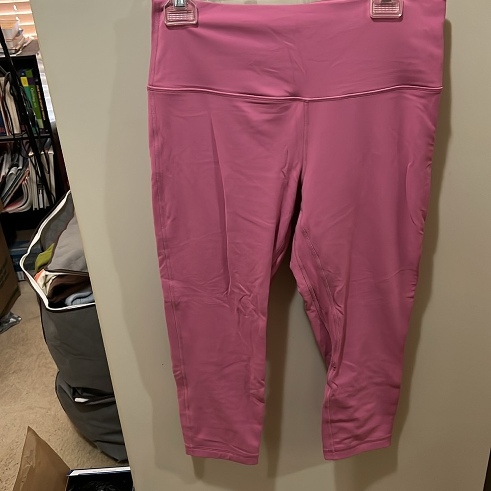 Lululemon Crop Align 23” - Picture 3 of 7